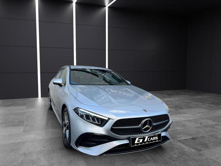 Mercedes-Benz Clase A 250e AMG 2023 gris plata