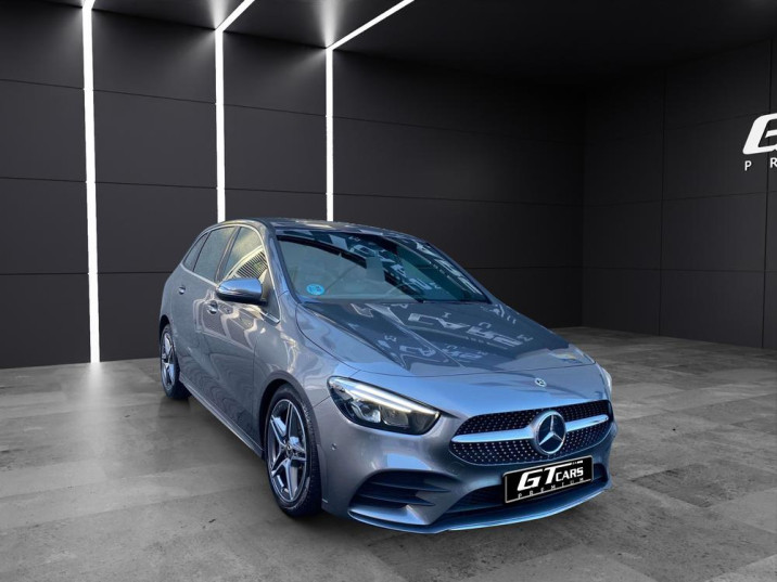 Mercedes-Benz Clase B 180d AMG 2022 gris montaña