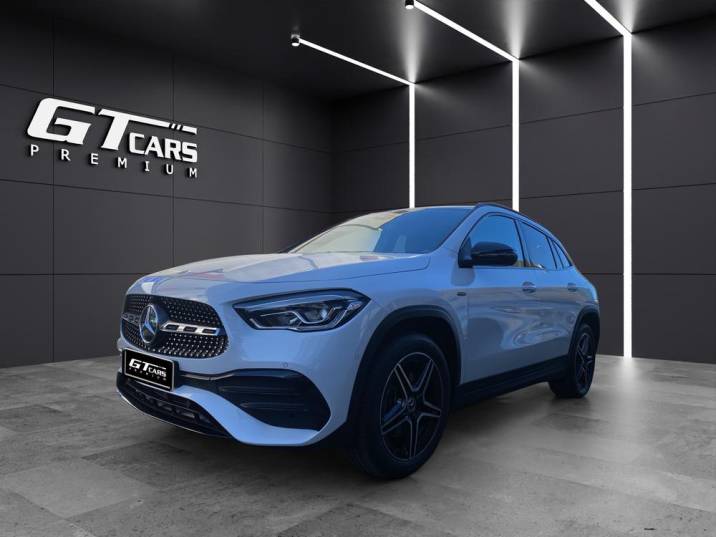 Mercedes-Benz GLA 250e AMG 2020 blanco
