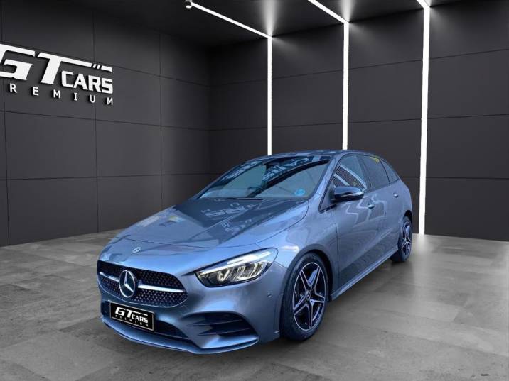 Mercedes-Benz Clase B 180d AMG 2022 gris