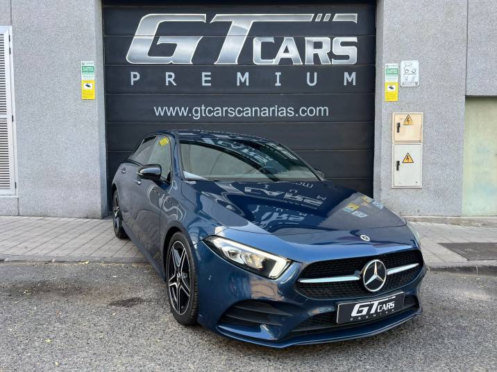 Mercedes-Benz Clase A 180D  EDITION 2021 azul denin