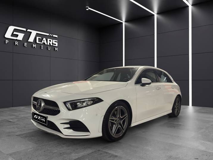 Mercedes-Benz Clase A 180 AMG 2022 blanco