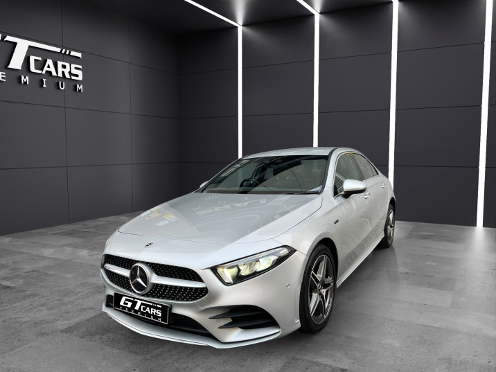 Mercedes-Benz Clase A Sedan 250e AMG 2021 gris plata