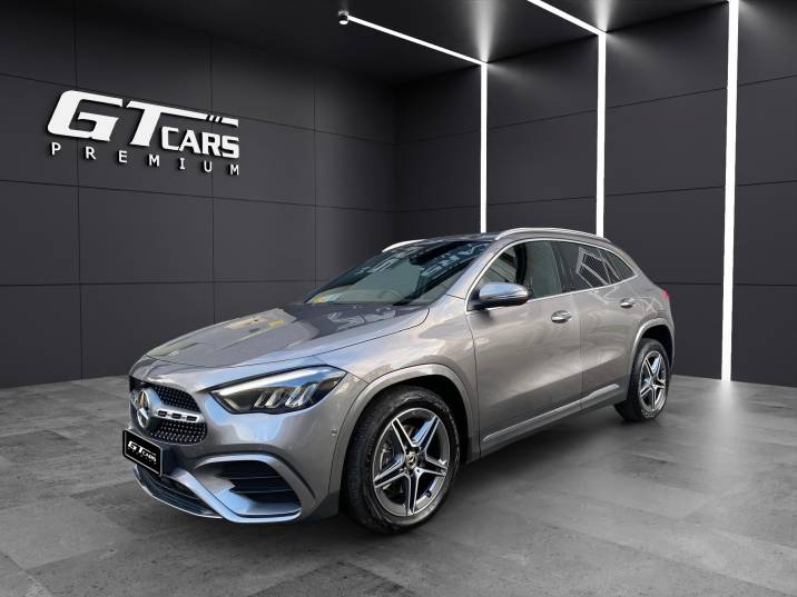 Mercedes-Benz GLA 250e AMG 2024 gris montaña