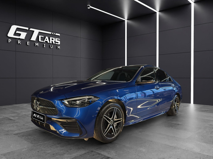 Mercedes-Benz Clase C 300de AMG 2024 azul espectral