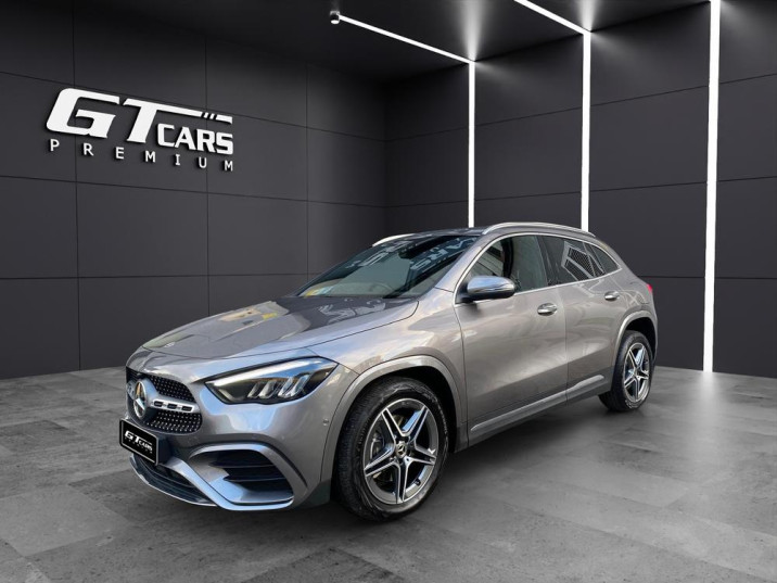 Mercedes-Benz GLA 250e AMG 2024 gris montaña