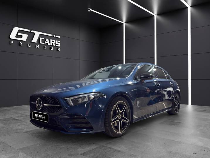 Mercedes-Benz Clase A 180d AMG 2022 azul