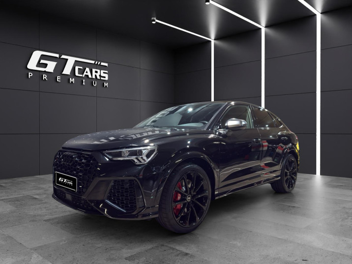 Audi Q3 RS Q3 Sportback 2022 negro