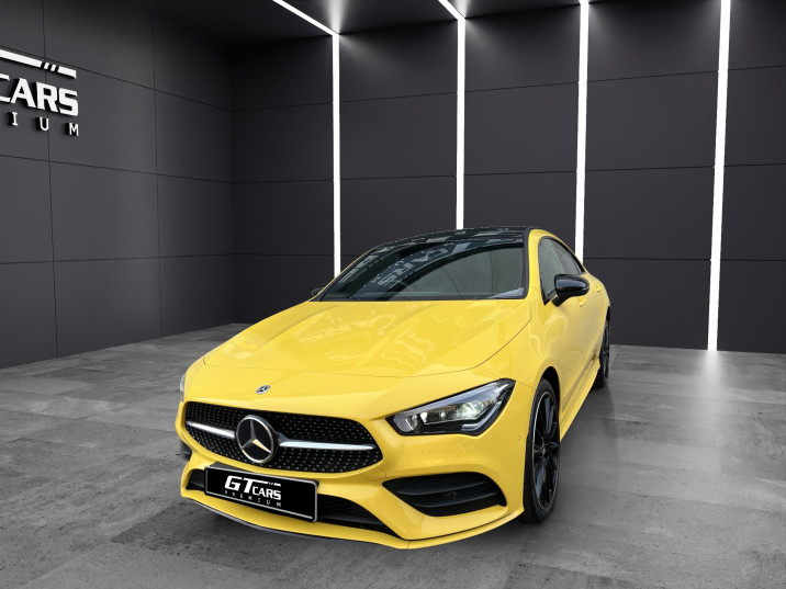 Mercedes-Benz CLA 250e AMG 2022 amarillo