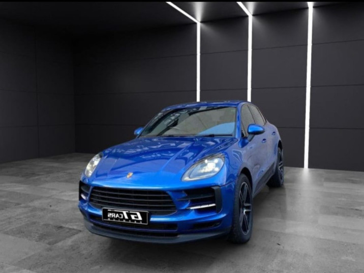 Porsche Macan . 2018 azul