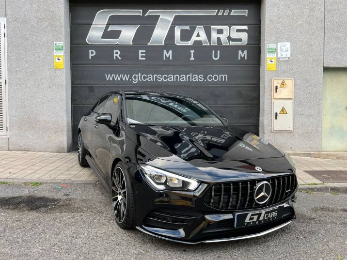 Mercedes-Benz CLA 200 AMG LINE 2021 negro