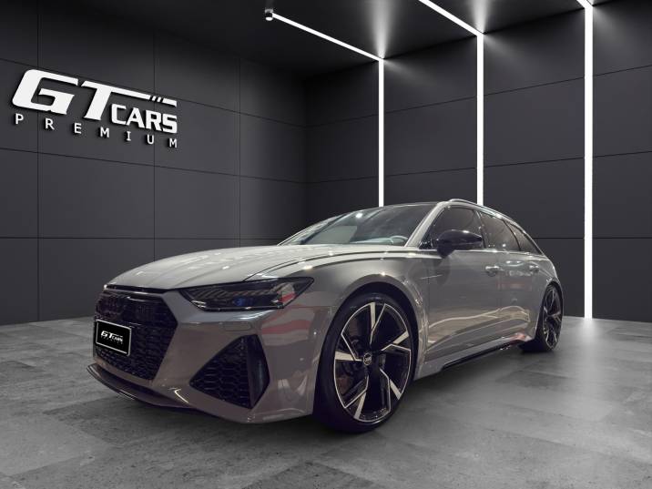 Audi RS6 Avant TFSI QUATTRO 2022 gris