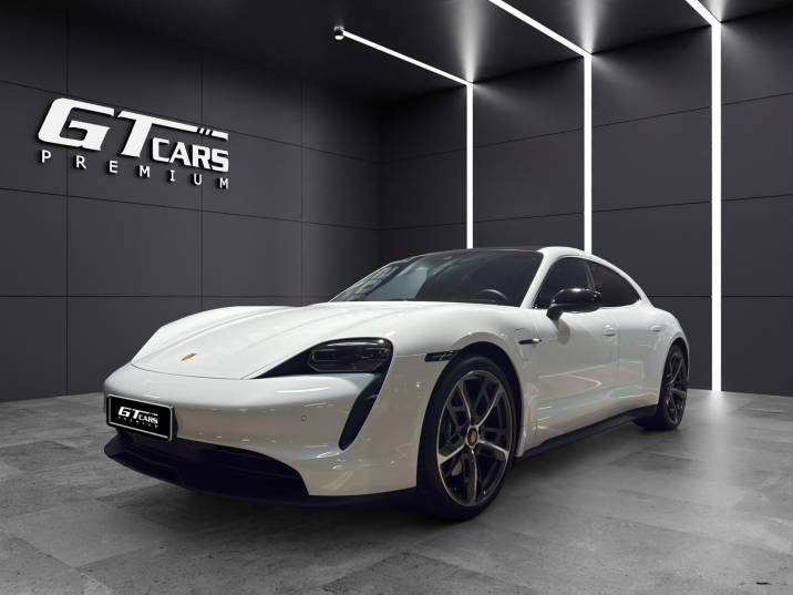 Porsche Taycan Sport Turismo 2023 blanco