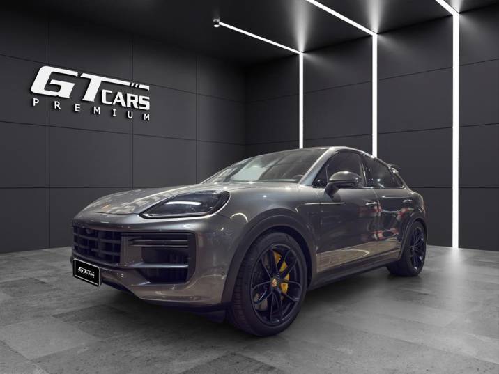 Porsche Cayenne Turbo E - Hybrid 2024 gris
