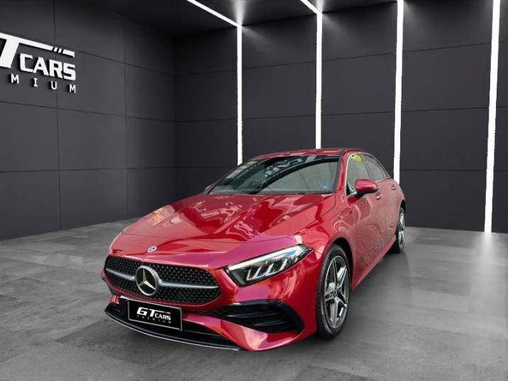 Mercedes-Benz Clase A 250e AMG 2024 rojo