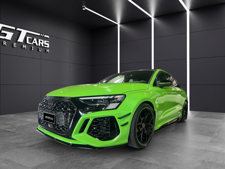 Audi A3 RS3 2022 verde