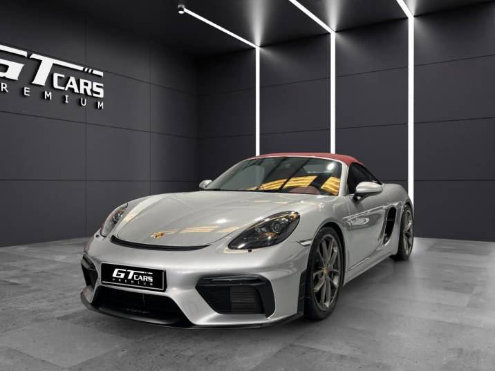 Porsche 718 Spyder 2019 plata