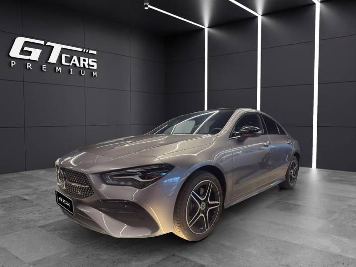 Mercedes-Benz CLA 250e AMG 2024 gris montaña