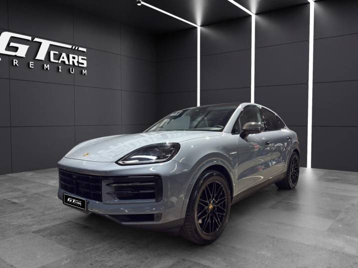 Porsche Cayenne Coupé E-Hybrid 2024 gris