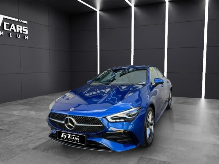 Mercedes-Benz CLA 250e  AMG 2024 azul