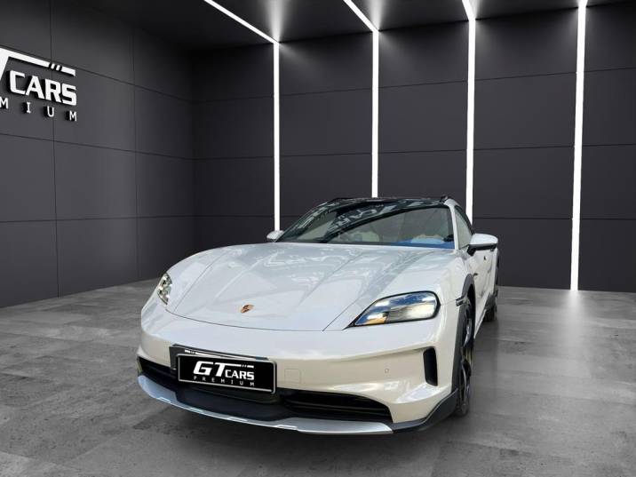 Porsche Taycan 4 Cross Turismo 2024 blanco