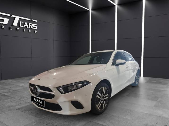 Mercedes-Benz Clase A 250e Progressive 2022 blanco