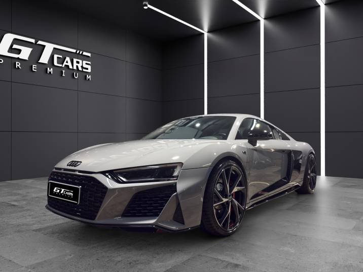 Audi R8 V10 FSi 2021 gris