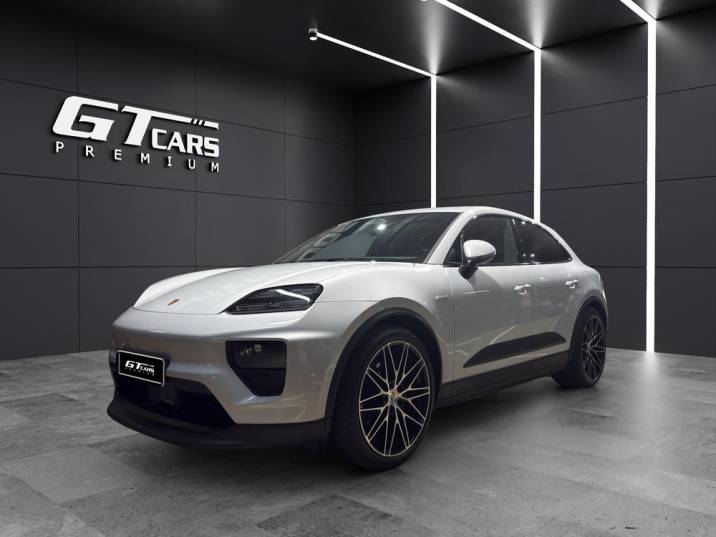 Porsche Macan 4 2024 gris hielo