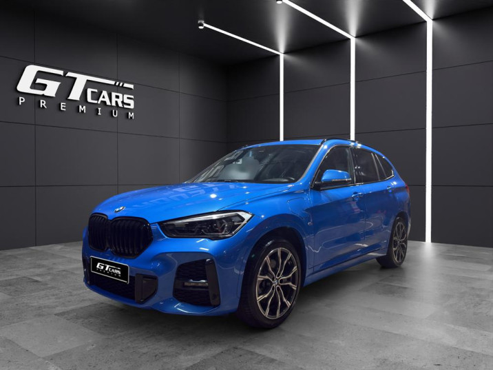 BMW X1 xDrive25e M 2020 azul