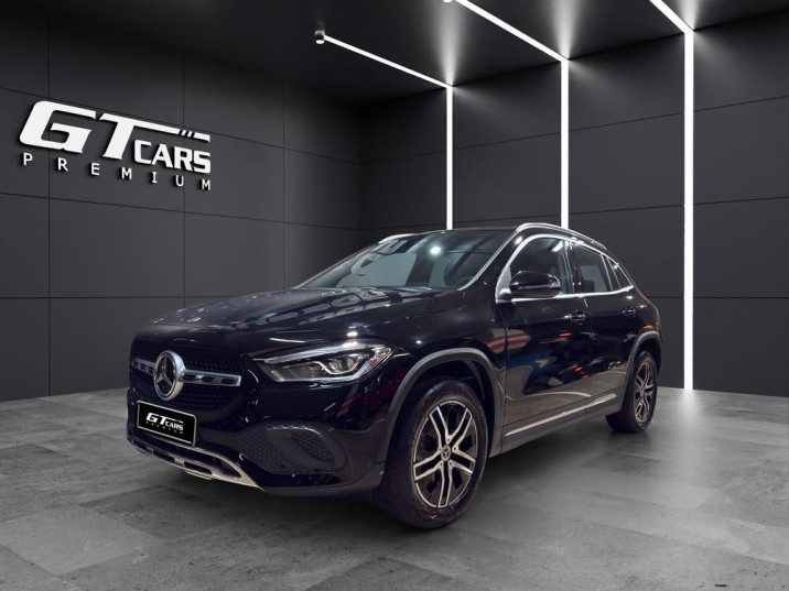 Mercedes-Benz GLA 200d Progressive 2023 negro