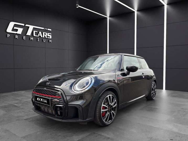 Mini Cooper JOHN COOPER WORKS 2024 negro