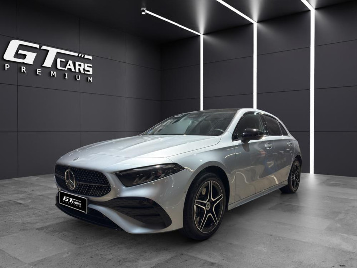 Mercedes-Benz Clase A 250e AMG 2024 plata