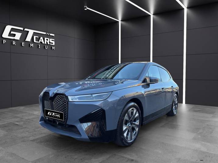 BMW IX XDrive 40 2022 gris