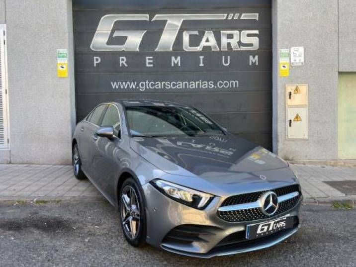 Mercedes-Benz Clase A 250 e AMG Sedan 2021 gris montaña