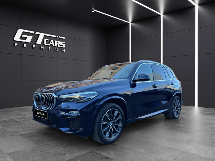 BMW X5 xDrive 30d 2021 azul