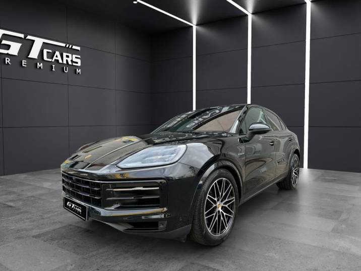 Porsche Cayenne Coupé E-Hybrid 2025 negro