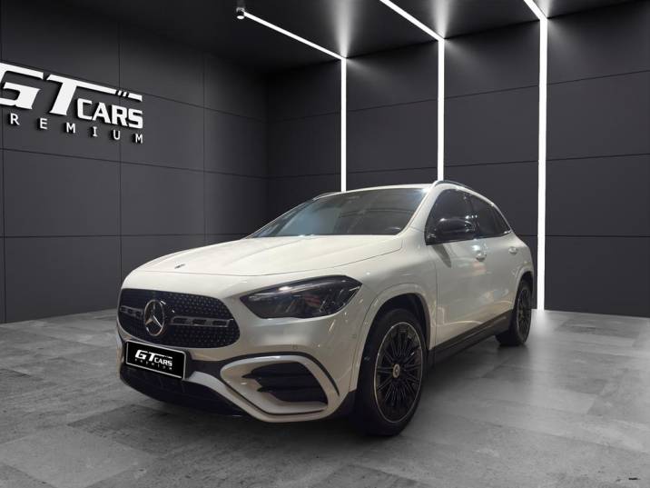Mercedes-Benz GLA 200d AMG 2024 blanco