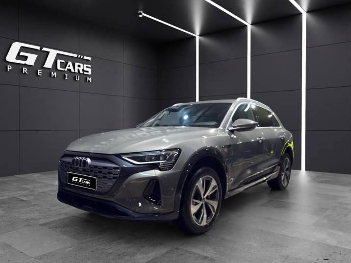 Audi Q8 E-tron 50 Quattro 2024 gris