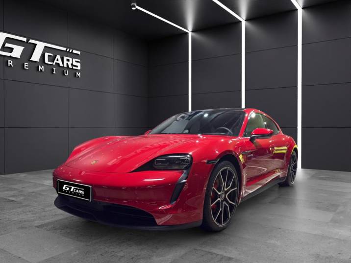 Porsche Taycan 4S 2022 rojo