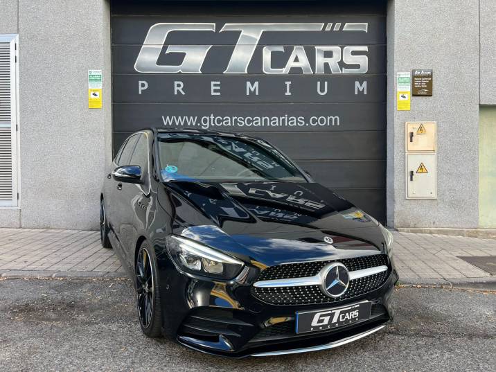 Mercedes-Benz Clase B 180 AMG LINE 2021 negro