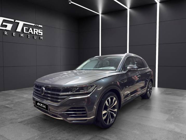 Volkswagen Touareg eHybrid 2023 gris