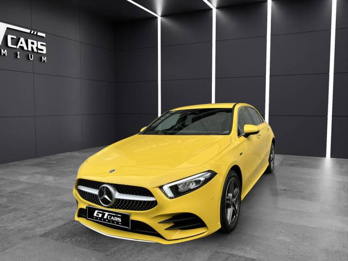 Mercedes-Benz Clase A 250e AMG 2021 amarillo