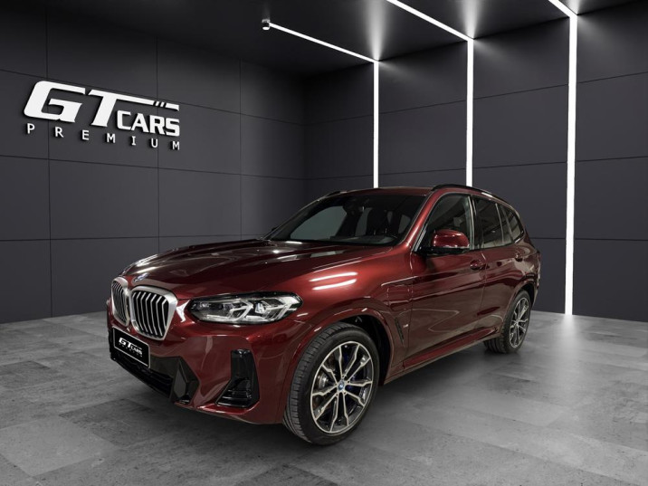 BMW X3  xDrive30e xLine 2024 rojo