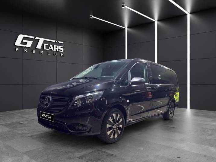 Mercedes-Benz Vito 114 CDI TOURER 2023 negro
