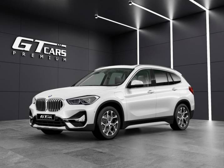 BMW X1 xDrive25e 2021 blanco