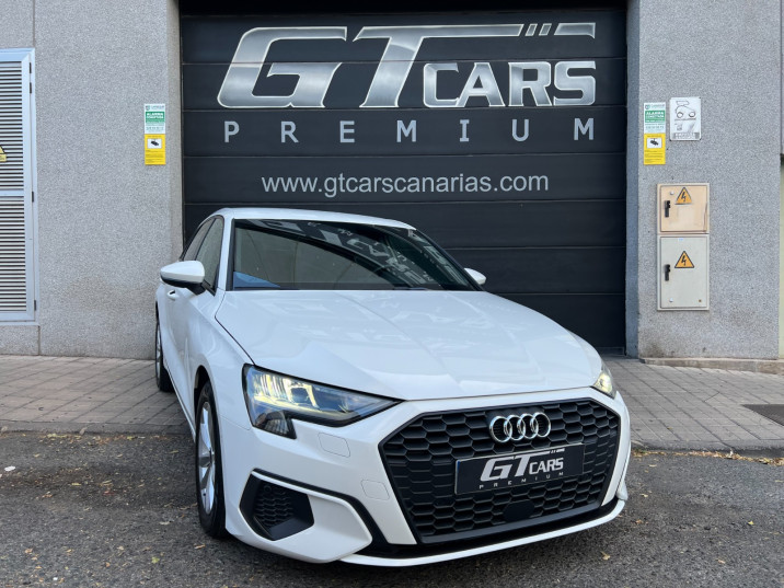 Audi A3 30 TFSI 2022 blanco