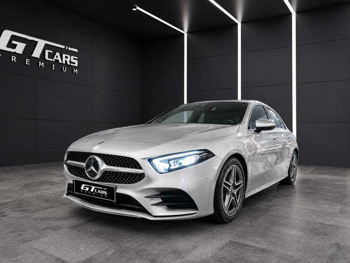Mercedes-Benz Clase A 200 AMG 2022 plata