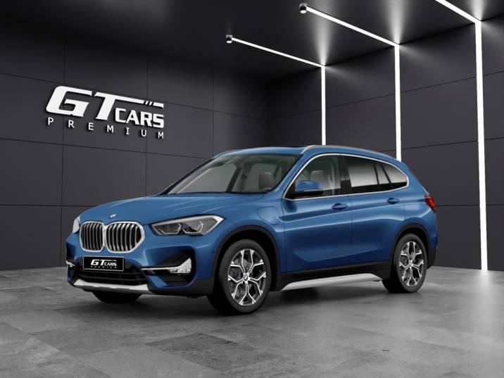 BMW X1 xDrive25e 2021 azul