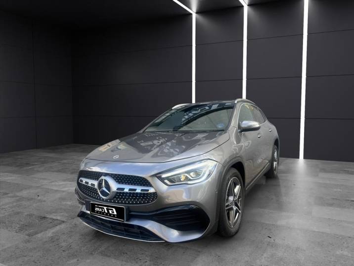 Mercedes-Benz GLA 250e AMG 2022 gris montaña