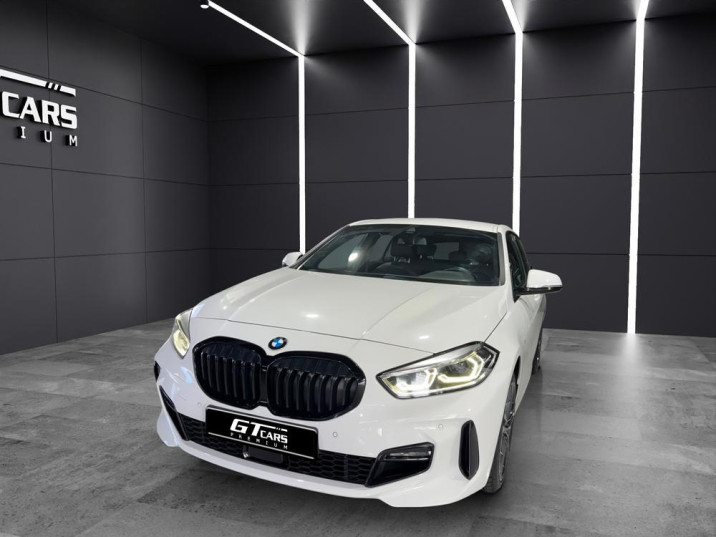 BMW Serie 1 118d 2023 blanco